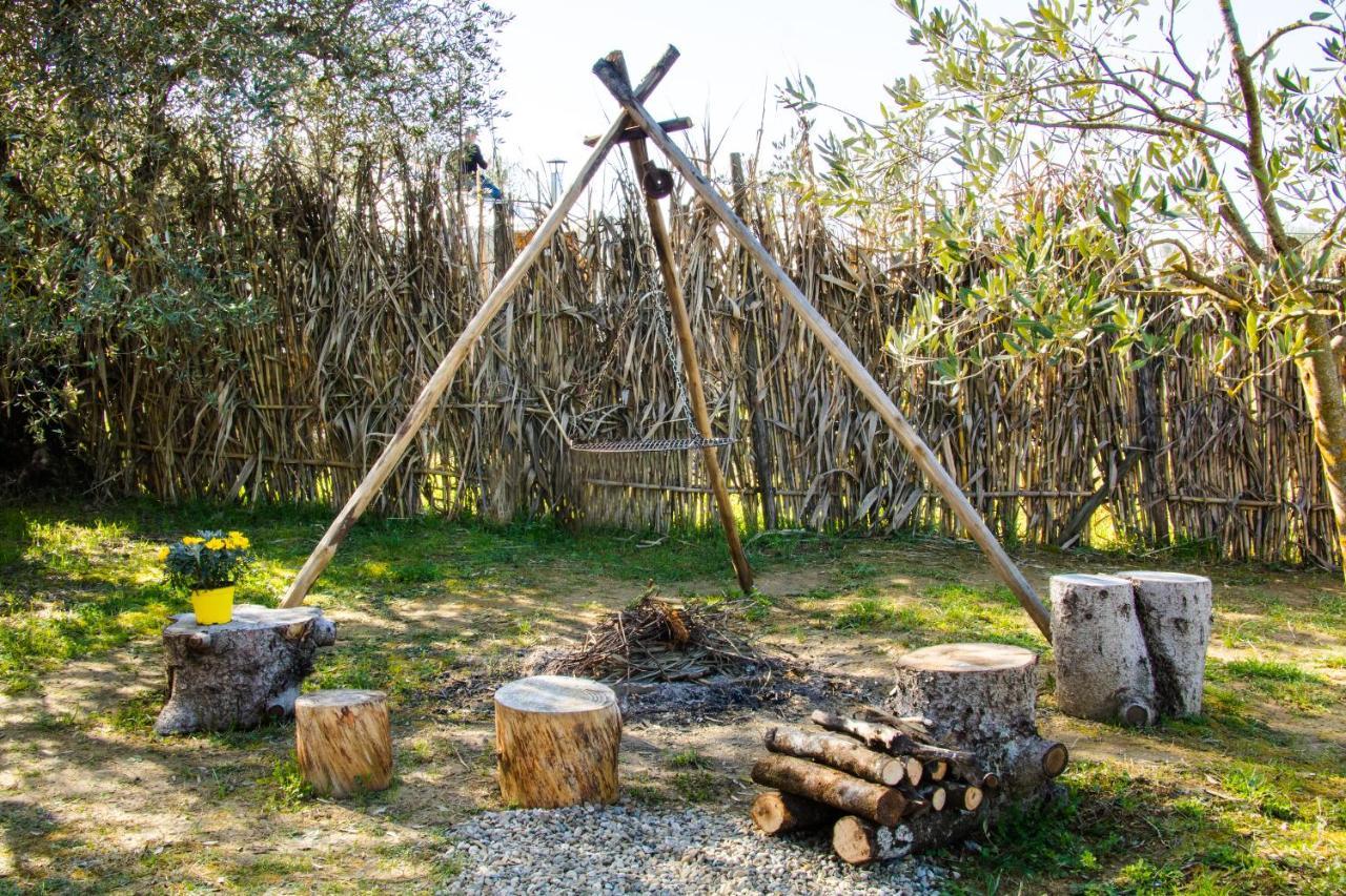 2 Cuori E 1 Yurta Glamping In Tuscany - Adults Only 阿夏诺 外观 照片