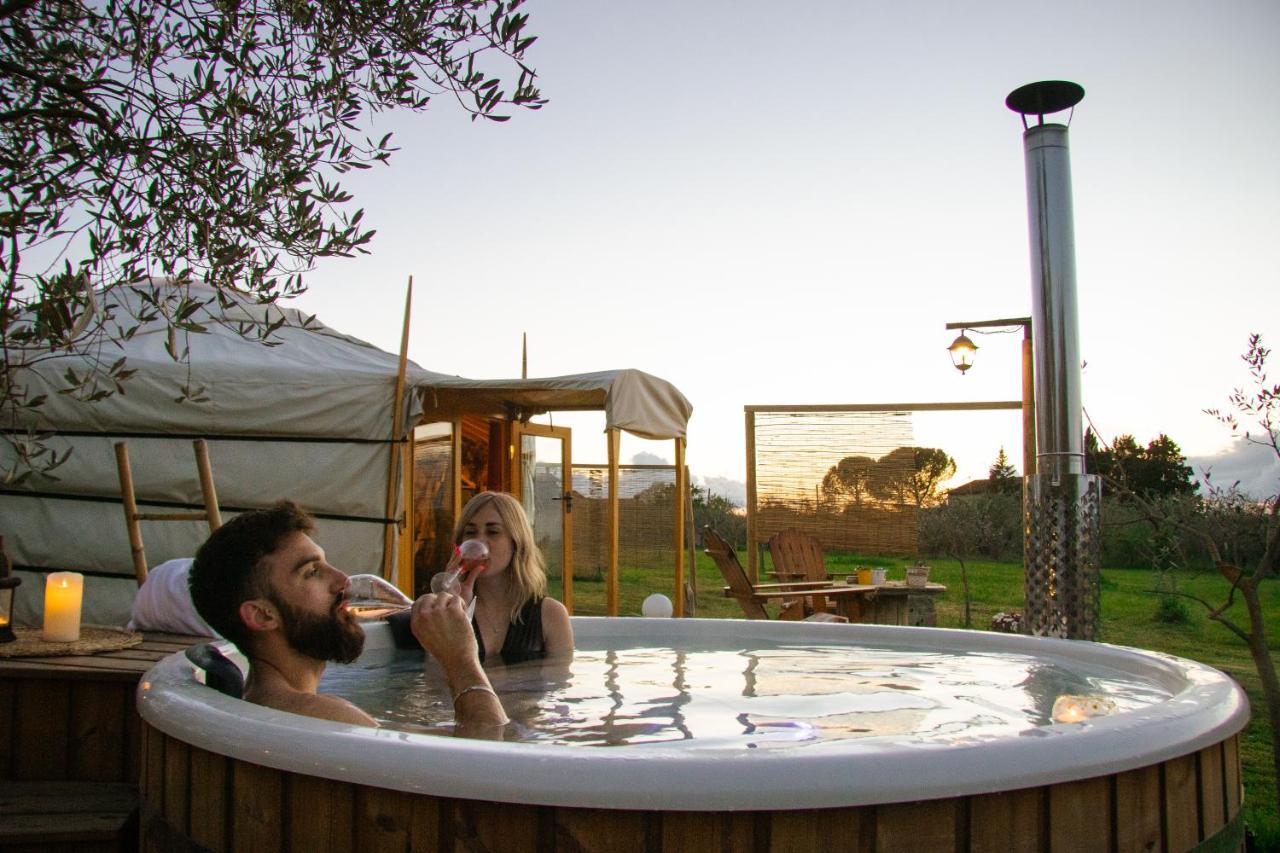 2 Cuori E 1 Yurta Glamping In Tuscany - Adults Only 阿夏诺 外观 照片